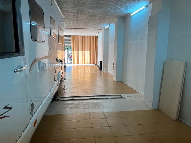 Foto 4fba7eee-ad02-4135-8252-ff8695c304bb. Lloguer local comercial a Torre-romeu Sabadell