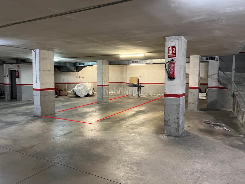 Foto 726e1a12-8c2e-46c9-a40d-84e4e1827ac6. Parking coche en Hostafrancs Sabadell