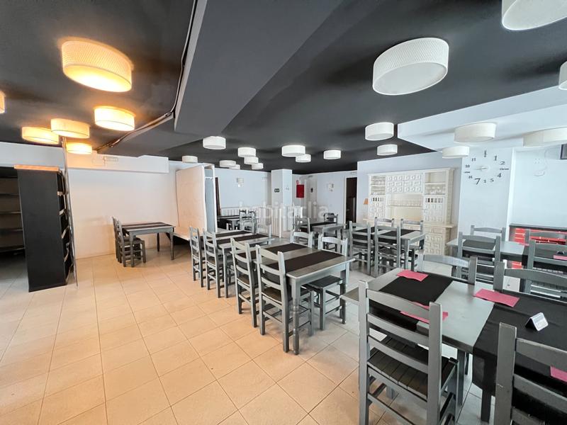 Foto dc842f4e-0717-4633-b057-7e87e27960ff. Locale commerciale con riscaldamento in Centre-Eixample-Can Llobet Barberà del Vallès