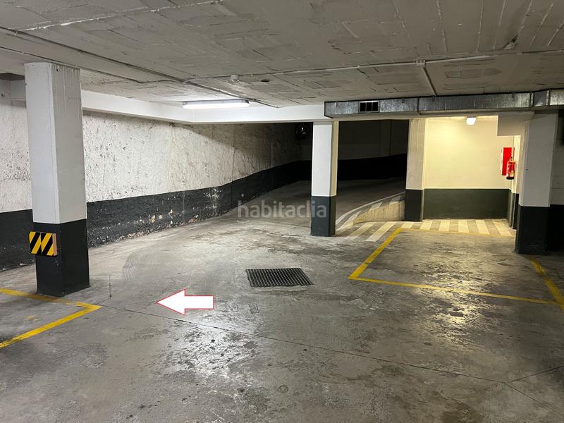 Foto 93fe0d60-86a2-49eb-9f9e-51387acdbd02. Posto auto in Centre Sabadell