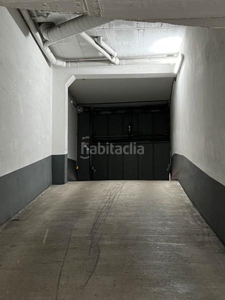 Foto 98d7f36b-ce3a-44a5-8610-ccbf4c281182. Posto auto in Centre Sabadell