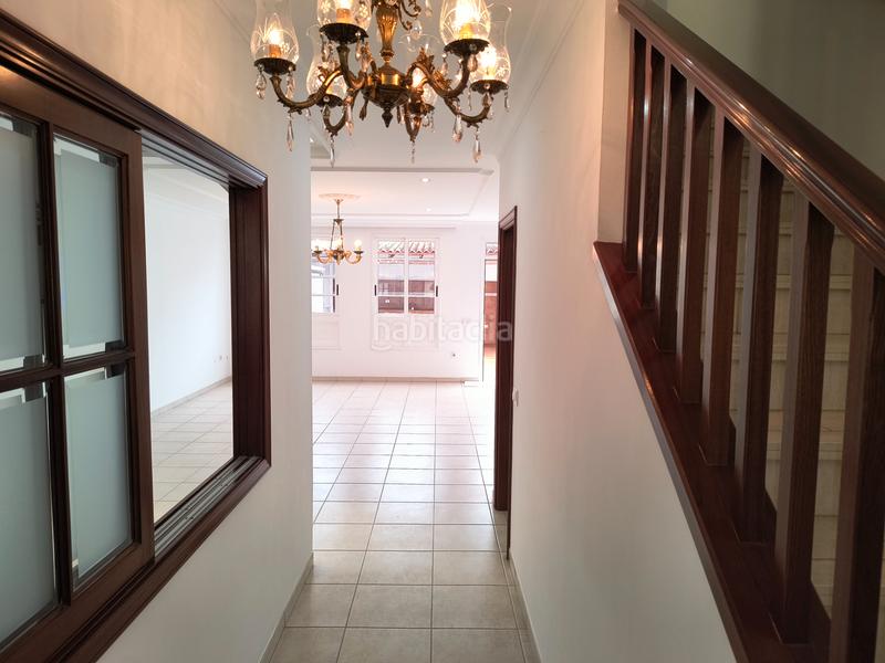 Foto 7659e8e3-52e6-4501-a922-37db6c79873b. Chalet gran potencial que tiene el inmueble en Centro Orotava (La)