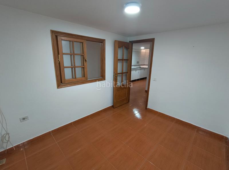 Foto 8923ba58-eda1-406a-b02b-3c6880a374c7. Chalet gran potencial que tiene el inmueble en Centro Orotava (La)
