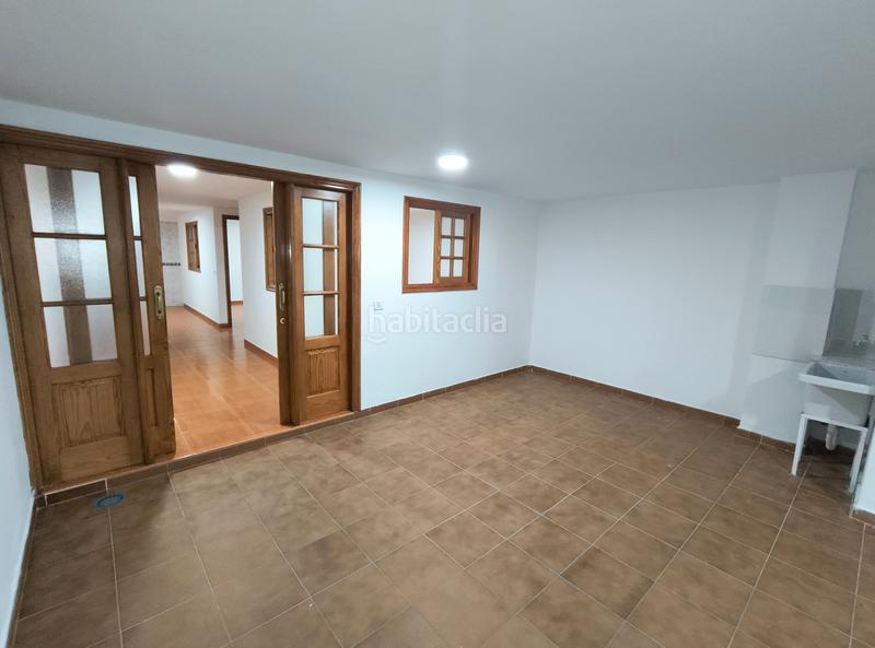 Foto cf2223a1-9f44-41d5-b7a4-271c22c36651. Chalet gran potencial que tiene el inmueble en Centro Orotava (La)
