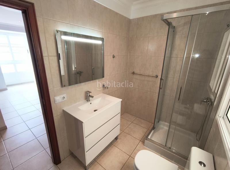 Foto cf36ac94-2d96-4c7c-a083-cc8653f96944. Chalet gran potencial que tiene el inmueble en Centro Orotava (La)