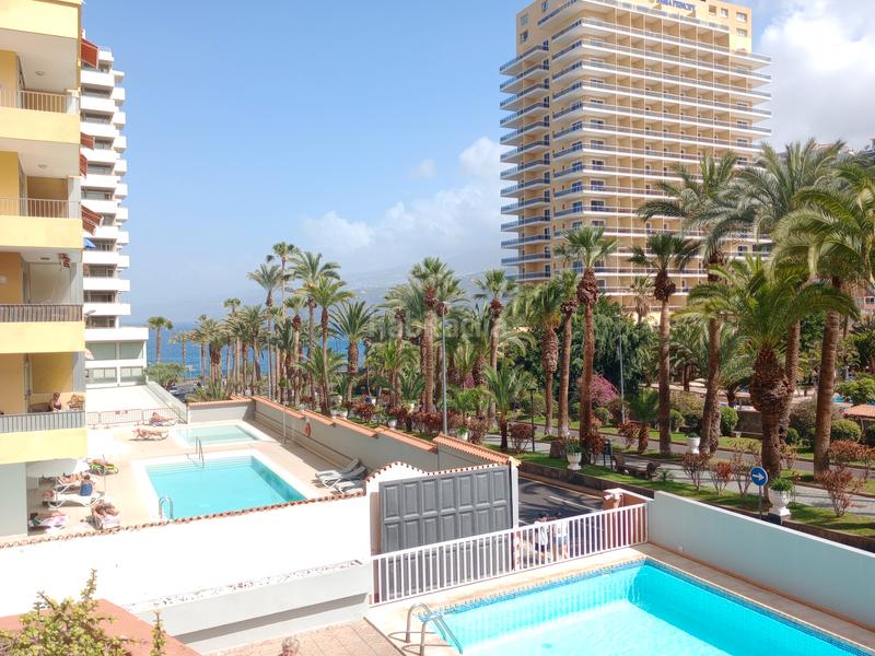 Foto 07cb1e1e-16c0-42c2-a663-27a3676d6949. Appartement dans avenida aguilar y quesada 5 dans Zona Martiánez Puerto de la Cruz