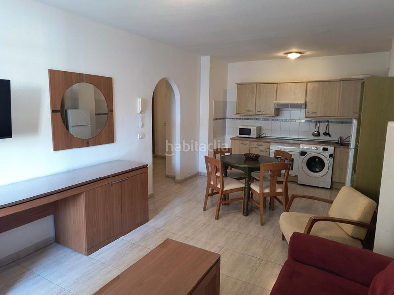 Foto e8f023b8-584d-4c57-86d5-81888a53a165. Appartement dans avenida aguilar y quesada 5 dans Zona Martiánez Puerto de la Cruz