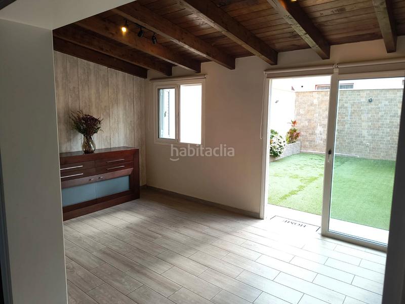 Foto c9850e2f-f0a5-48da-bb60-3e77d009eaea. Xalet a calle aderno 5 a Longuera - Toscal Realejos (Los)