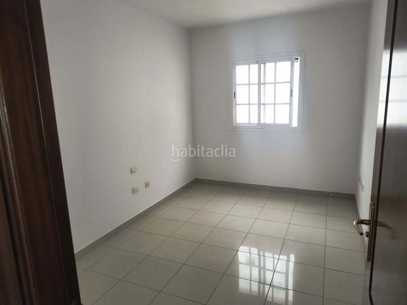 Foto 4a4ea1be-8791-4b3b-ae16-a51f3fc3858b. Àtic a calle jazmín 3 a Longuera - Toscal Realejos (Los)