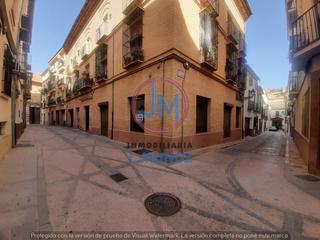 Office space  Calle talavera. Se vende local o se alquila en el centro