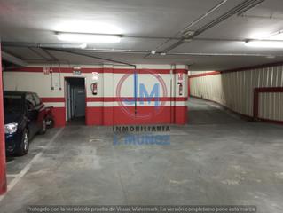 Autoparkplatz  Calle aguardenteros. Se  vende plaza de cochera en el centro