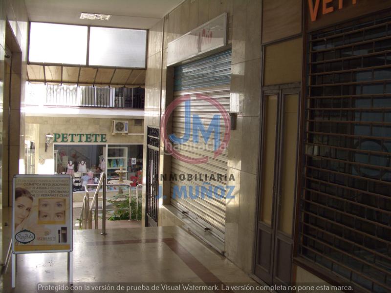 Foto 59f97cd8-e10e-4e08-8ed7-229c170d5209. Local comercial magnífico local para comercio en el Centro en Antequera