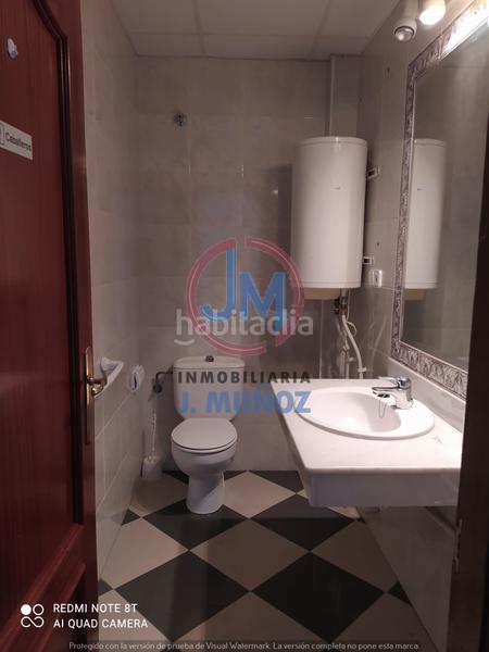 Foto 6a7c7d77-9086-4335-a5d8-918e1b72452e. Local comercial se vende local céntrico en Centro Antequera