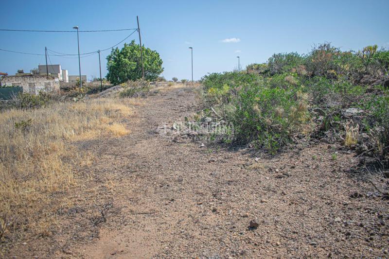 Foto ae975826-371e-48d4-b70b-942a83418576. Landgut in La Camella Arona