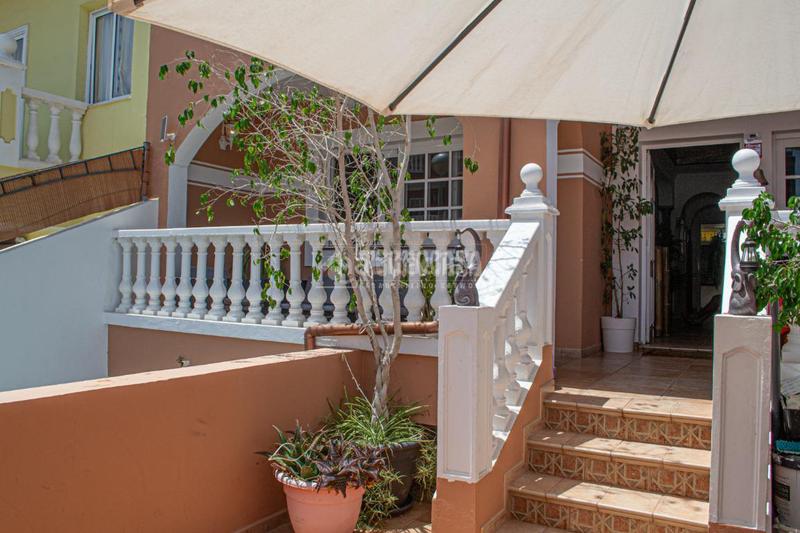 Foto 91c42c19-bbe6-4c9f-aea4-315010d54b7f. Casa pareada casa en venta en Cho - Parque de la Reina Arona