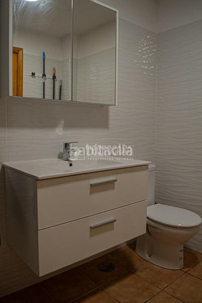 Foto abf0df6d-4792-4a36-a0f6-5f78c02014a0. Casa pareada casa en venta en Cho - Parque de la Reina Arona