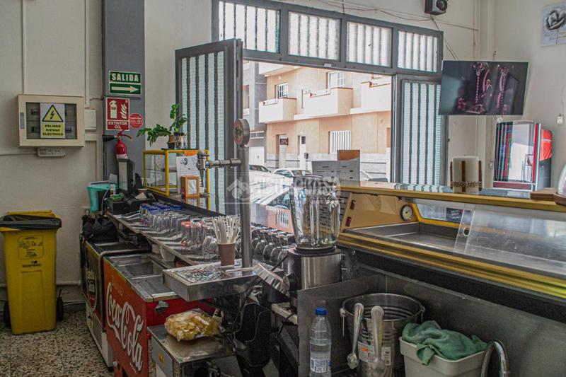 Foto 3d0e12fe-f06e-462d-934d-ecb27099b5b5. Local commercial dans Las Galletas Arona