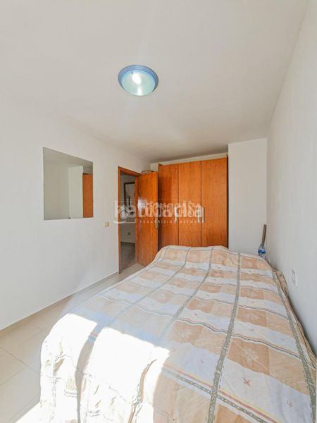 Foto 911eaf86-395e-4238-93d7-f8fc7d31b093. Pis amb aparcament a Guargacho San Miguel de Abona