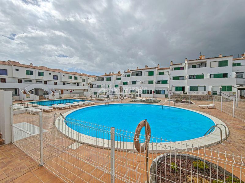 Foto 13048cdb-754e-4251-9d43-059d53b18ac7. Pis a Costa del Silencio Arona