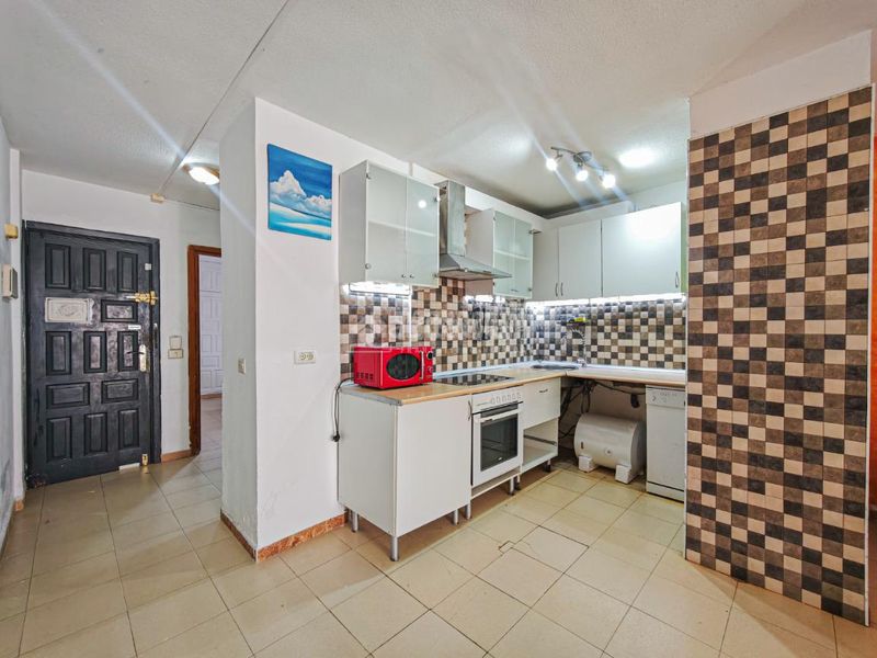 Foto 49aab714-275e-45c7-8cde-41df76c65c48. Pis a Costa del Silencio Arona