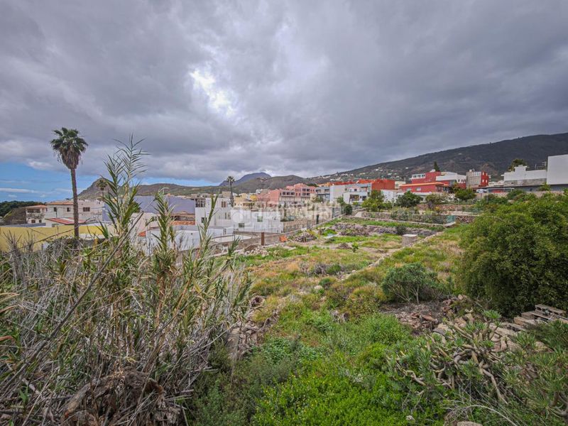 Foto a97b6e96-2688-469e-877d-b0989b0d080c. Finca rústica a Valle San Lorenzo Arona