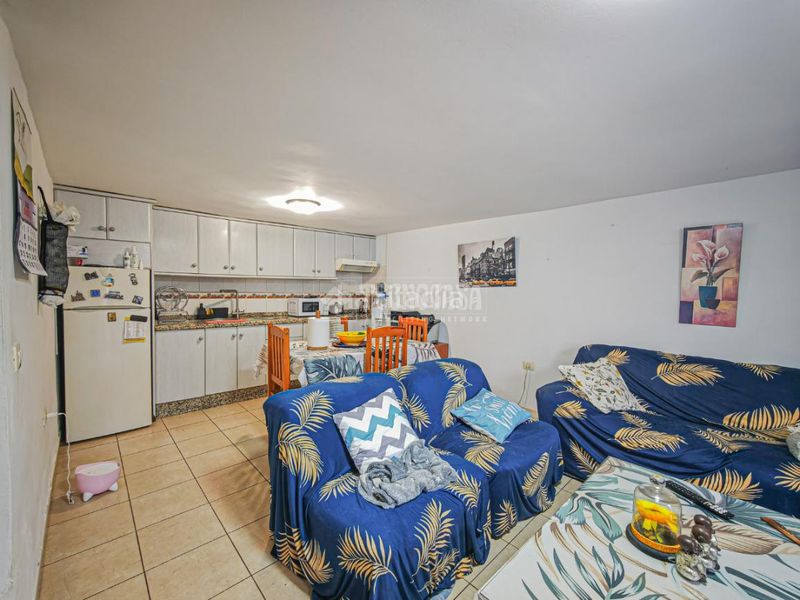 Foto 300f8a20-6f97-428f-9c01-b86d4be5a1b7. Piso  en venta en Valle San Lorenzo Arona