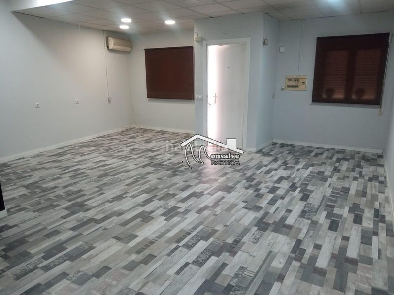 Foto 839cd3f7-278a-4157-b62a-d78981707bc1. Affitto locale commerciale in avenida rufino rubio 10 in Yeles