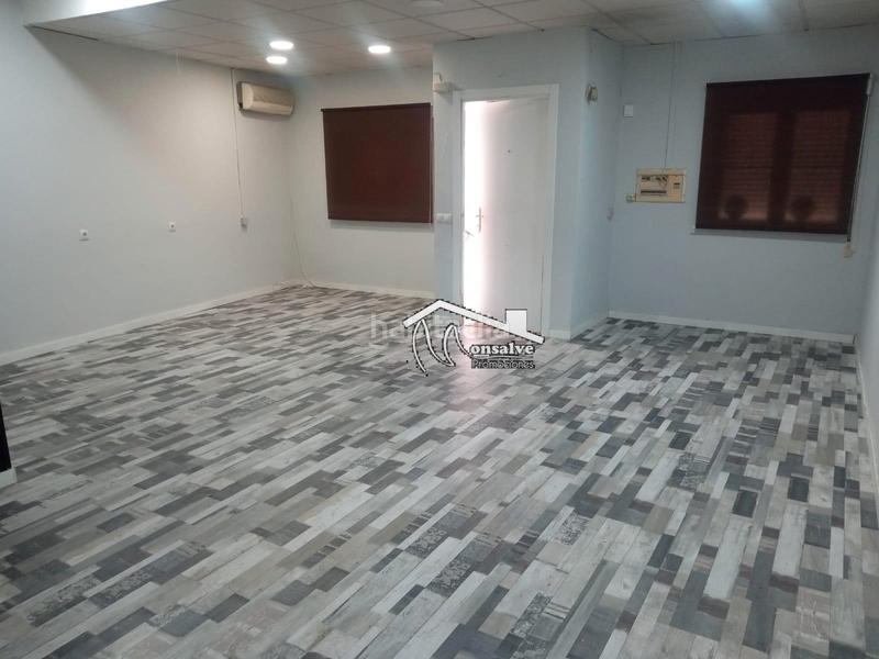 Foto 839cd3f7-278a-4157-b62a-d78981707bc1. Location local commercial dans avenida rufino rubio 10 dans Yeles