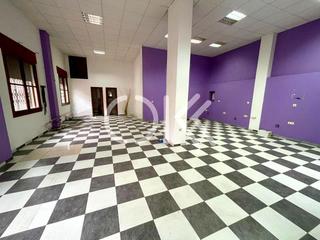 Local commercial  Guatemala. Local comercial en el barrio de las malvinas de coriacáceres