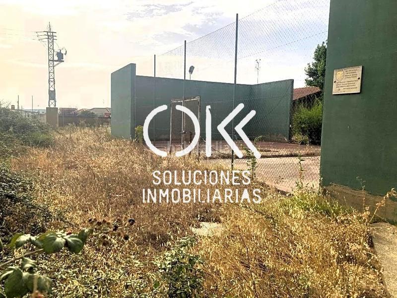 Foto 472d5109-4cd7-4a78-a124-ac04116f5266. Terreny residencial a Coria