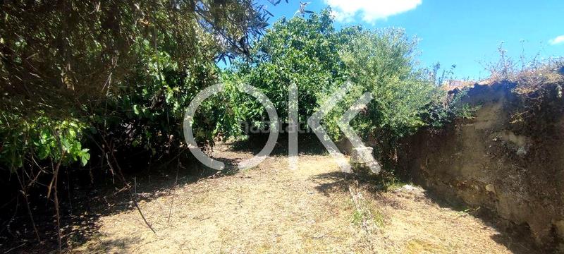 Foto 53f2c518-3854-425c-9b6c-558feb8872aa. Terreno residencial solar urbano cáceres en Torrejoncillo