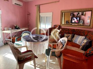 Appartement  Del agua. Piso económico de 4 dormitorios céntrico en coriacáceres