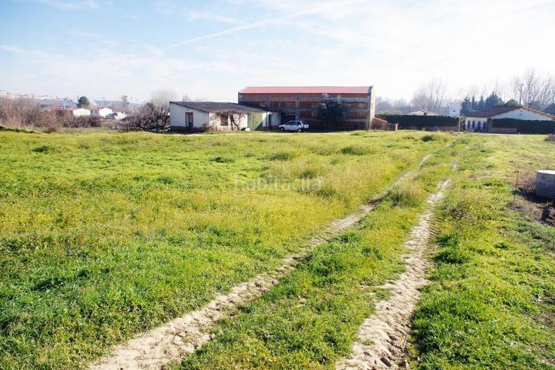 Foto b5912a08-455e-43af-b152-c4910f91fe5f. Terrain résidentiel dans Coria