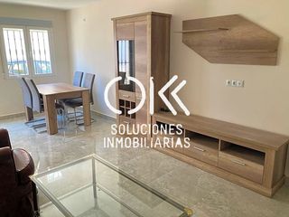 Miete Haus  Silverio sánchez. Casa unifamiliar en alquiler en coriacáceres