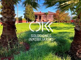 Casa  Prado del plantel. Chalet con parcela de 4800 m2 en coriacáceres