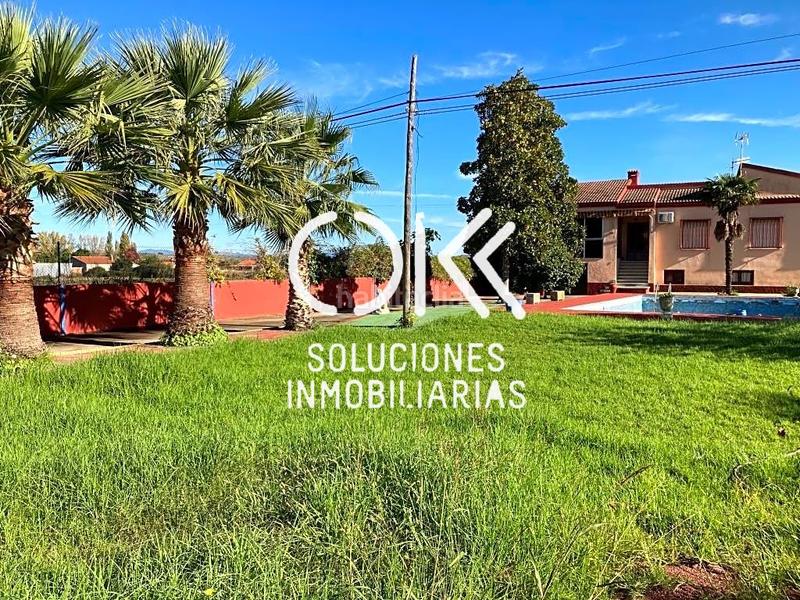 Foto a665196e-7acd-4dea-a569-7084b528e6ca. Maison avec chauffage parking piscine dans Coria