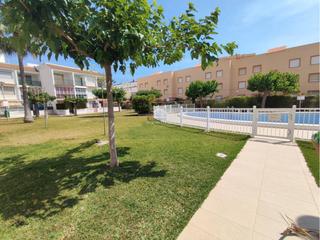 Casa adossada a Barcelona 26. Chalet adosado en venta en oropesa del mar