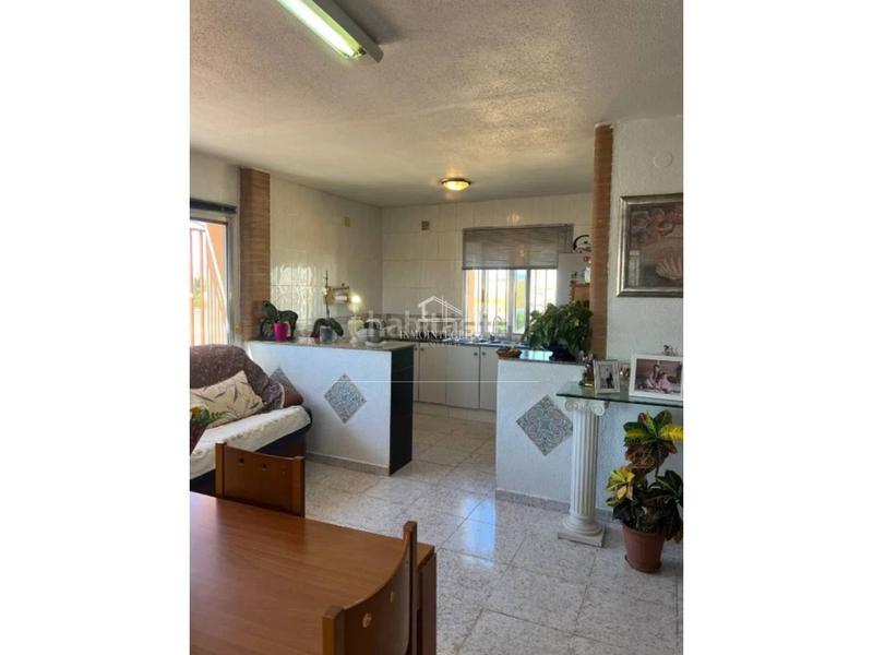 Foto 7a338dc1-eb24-46da-8256-126dbe95469b. Chalet mit parking pool in El Grao Castellón de la Plana