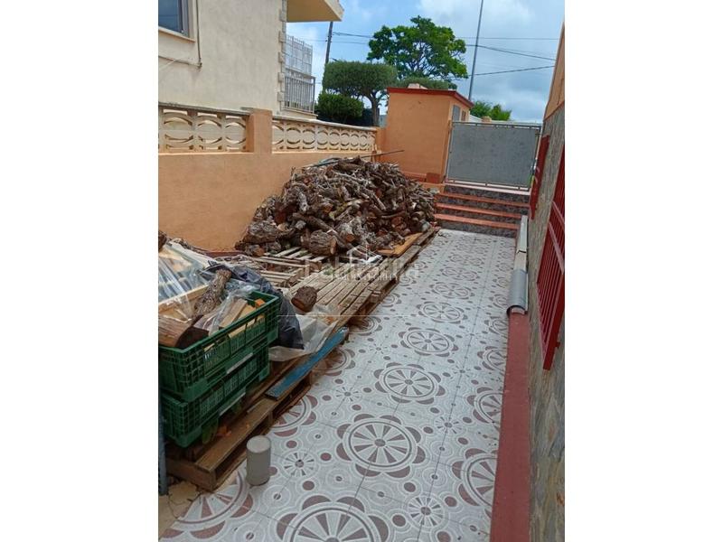 Foto 94e9a0cf-239f-477f-a942-ce7e41ebfbb9. Chalet mit parking pool in El Grao Castellón de la Plana