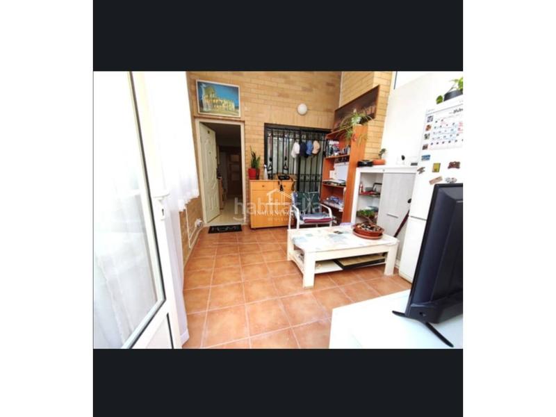 Foto 0e9b18c2-ec26-478e-b2c7-00f6d2f006e7. Piso en central 44 piso en venta en avenida central en Oropesa del Mar
