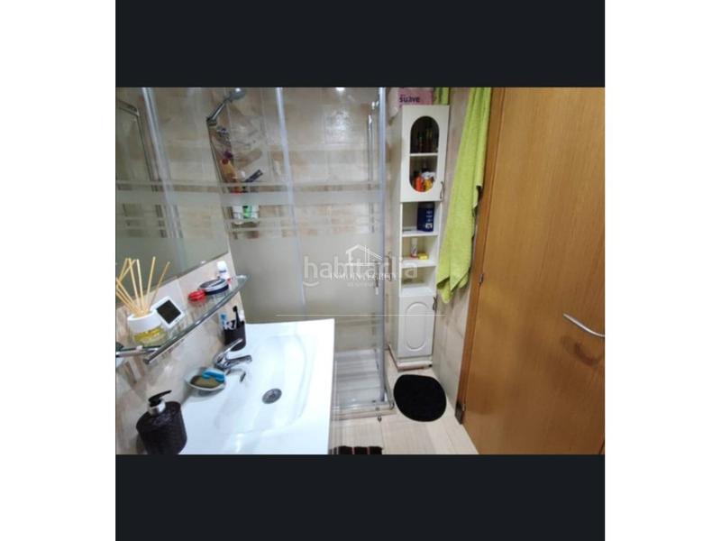 Foto ca6355e6-e7d7-4090-8f46-be4c035aa246. Piso en central 44 piso en venta en avenida central en Oropesa del Mar