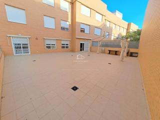 Pis  Botnico cavanilles. Piso en venta en zona universidad