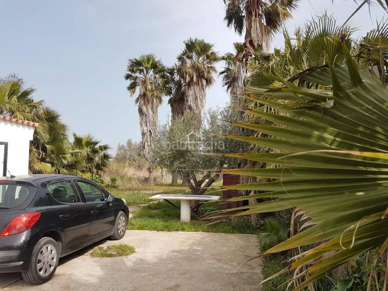 Foto a5bcb03a-4e69-4e8d-9d97-90f0428335a0. Casa amb aparcament a El Grao Castellón de la Plana