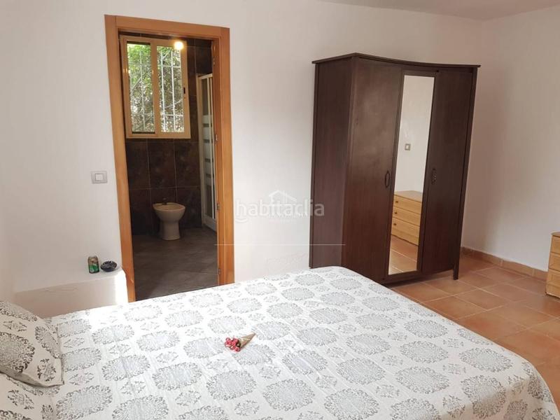 Foto b3d81c34-a5c1-4586-a700-8c78ebf59aa6. Casa amb aparcament a El Grao Castellón de la Plana
