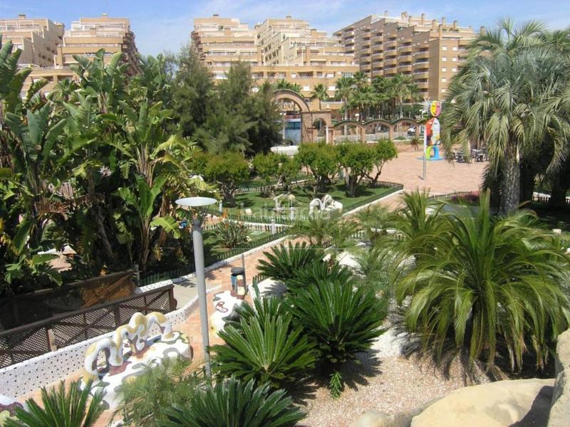 Foto 4b4a2d60-1f3a-4d4f-baef-b06fce82e813. Apartamento en amplaries 1 magnífico apartamento en magic world en Oropesa del Mar