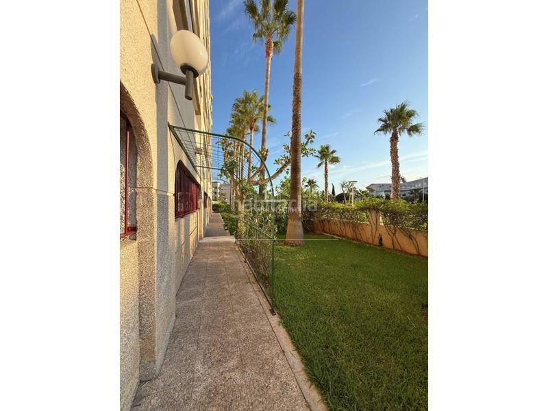 Foto ddd12e9c-8bf6-4732-a19f-406390b3f388. Dúplex en galeón 2 vive junto al mar en este espectacular ático dúplex en venta! en Oropesa del Mar