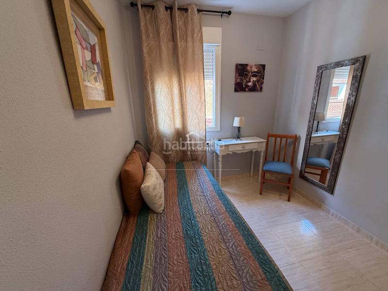 Foto 2ab9897c-d594-49a7-8b46-e5bc41106e6a. Apartamento en jardin 33 apartamento frontal con terraza de 32m2 en Oropesa del Mar