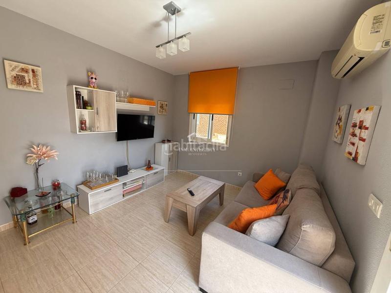 Foto 9f46e5a1-2389-4d58-86e4-32472bd658a8. Apartamento en jardin 33 apartamento frontal con terraza de 32m2 en Oropesa del Mar