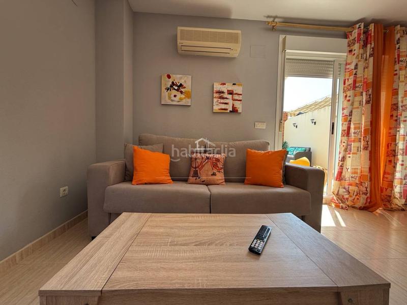 Foto bbdade27-070d-40a4-8cea-3cc3c96858a7. Apartamento en jardin 33 apartamento frontal con terraza de 32m2 en Oropesa del Mar