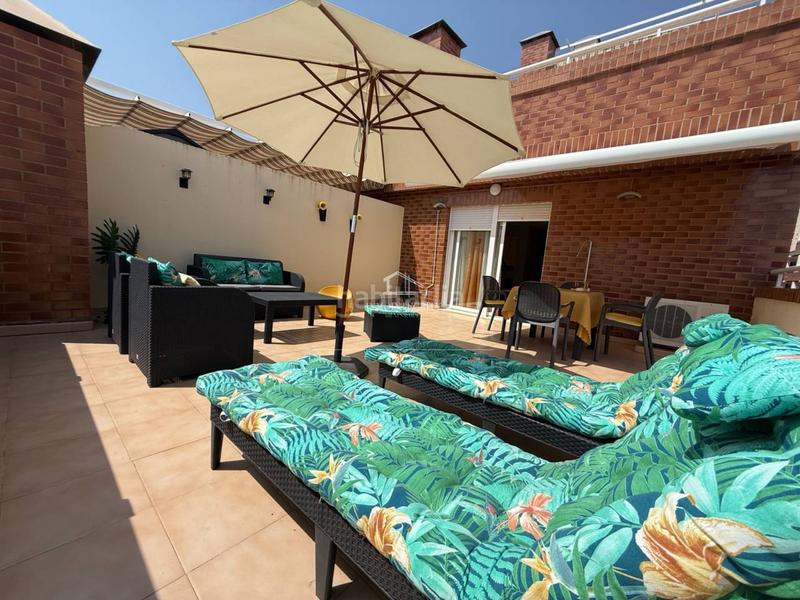 Foto d909677c-7d4e-4ded-953b-730773514897. Apartamento en jardin 33 apartamento frontal con terraza de 32m2 en Oropesa del Mar